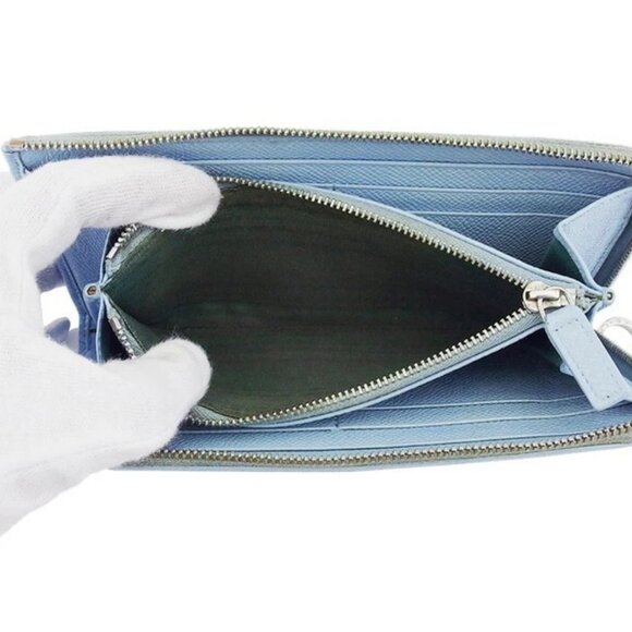 BVLGARI L-shaped zipper wallet Authentic Used - Picture 7 of 9